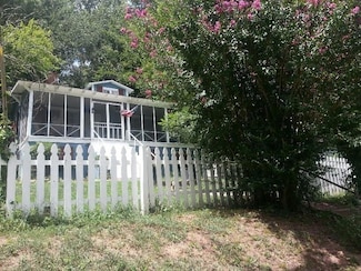 15 Roseway Cir NE, Rome, GA 30161