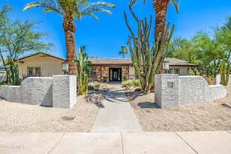28 E Winged Foot Rd, Phoenix, AZ 85022