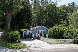 285 Stickles Pond Rd, Newton, NJ 07860