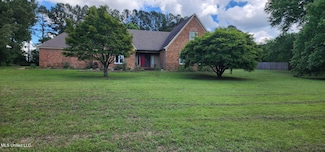 3250 Oakleaf Dr, Olive Branch, MS 38654