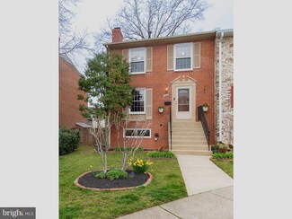 3308 Spring Ln, Falls Church, VA 22041