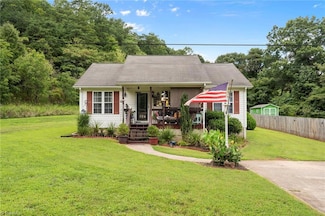 104 Rink Rd, Mayodan, NC 27027