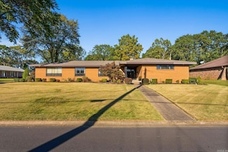 1009 Cherry Hill Dr, North Little Rock, AR 72116