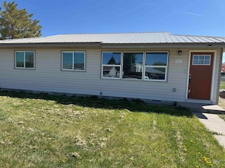 527 Malta Ave, Burley, ID 83318