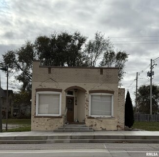124 E Main St, Toulon, IL 61483