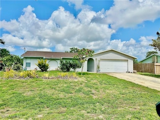 3113 54th Ln SW, Naples, FL 34116