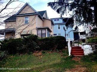 631 Crown Ave, Scranton, PA 18505