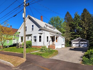 40 Fern St, Auburn, ME 04210