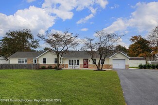 37 Montana Ave, Port Monmouth, NJ 07758