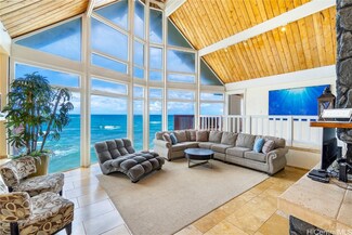 55-123 Naupaka St, Laie, HI 96762