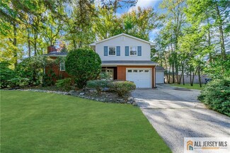 314 Dallas Rd, North Brunswick, NJ 08902