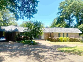 6410 Appomattox Dr, Pensacola, FL 32503