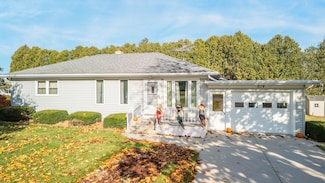 804 Armstrong Ave, Sheboygan, WI 53083
