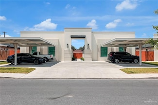 1104 Sugar Garden Dr, Pharr, TX 78577