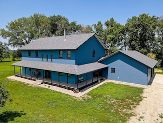 1730 450th St, Linn Grove, IA 51033