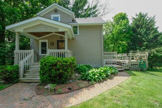 15987 E C Ave, Augusta, MI 49012