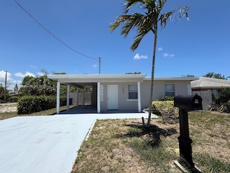 1494 W 34th St, Riviera Beach, FL 33404