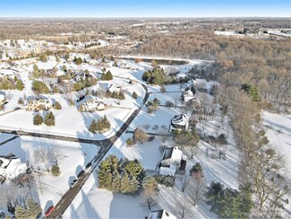 6628 Ralaric Dr, Dexter, MI 48130