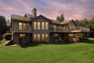 W14198 Selwood Dr, Prairie Du Sac, WI 53578