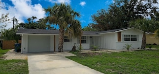 2837 Woodcrest Dr, Sarasota, FL 34239