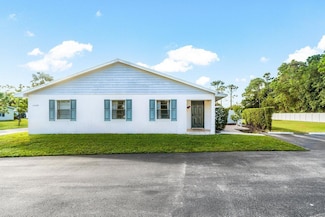 4426 Walden Cir, Lake Worth, FL 33463