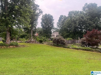 152 Wisteria Dr Unit 11, Pelham, AL 35124