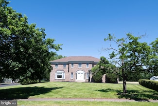 588 Weikel Rd, Lansdale, PA 19446