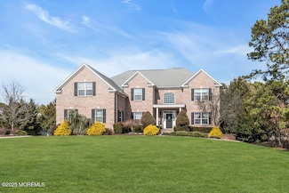 3 St James St, Monroe Township, NJ 08831