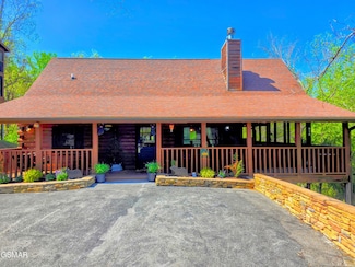 915 Deer Run Way, Sevierville, TN 37862