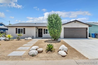9613 E Hartland Cir, Santee, CA 92071