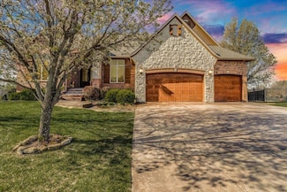 705 N Deerfield Ct, Andover, KS 67002