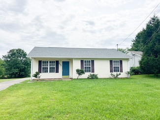 317 Ashley St, Oak Grove, KY 42262