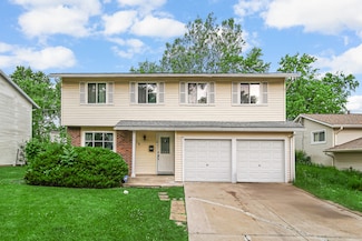 816 Blackhawk Dr, University Park, IL 60484