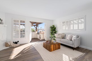 830 Agate St, San Diego, CA 92109