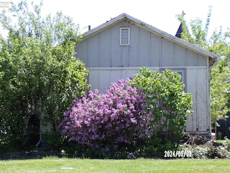 404 Milne St, Sandusky, OH 44870