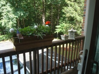 44 Maria Ave Unit 106, Southbridge, MA 01550