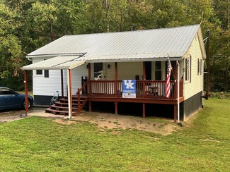 204 Daystar Rd, Delbarton, WV 25670