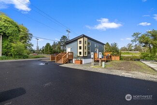 1303 30th St Unit 1, Seaview, WA 98644