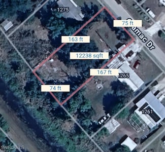 1271 Gramac Dr, North Fort Myers, FL 33917