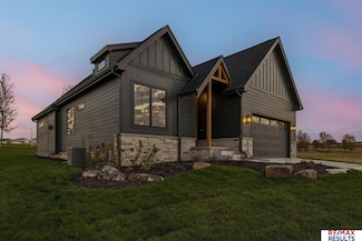 20101 W St, Omaha, NE 68135