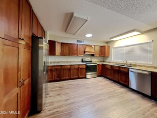 19038 N 2nd Ave, Phoenix, AZ 85027