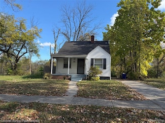 18498 Fielding St, Detroit, MI 48219