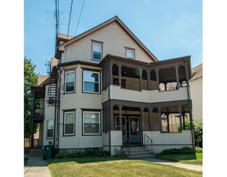 550 S Main St, Woonsocket, RI 02895