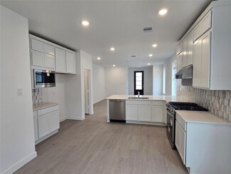 28715 Grand Mesquite Ln, Hockley, TX 77447