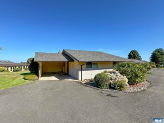 1301 S 3rd Ave, Sequim, WA 98382