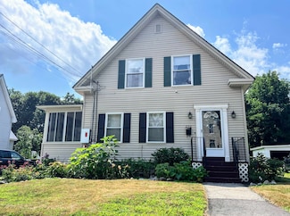 236 Elm St, Laconia, NH 03246