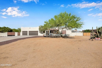 420 W Adamanda Dr, Phoenix, AZ 85086