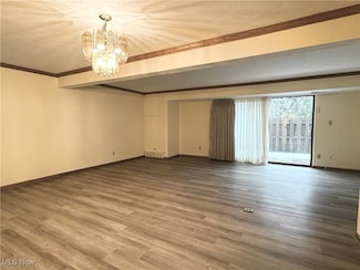 15111 Pine Valley Trail Unit B23, Middleburg Heights, OH 44130