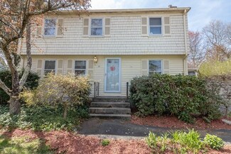 71 Old Farm Rd, Mansfield, MA 02048