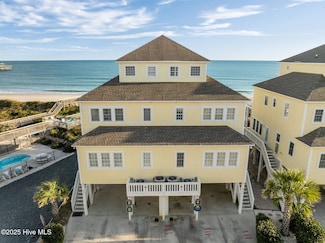 872 Villas Dr, North Topsail Beach, NC 28460